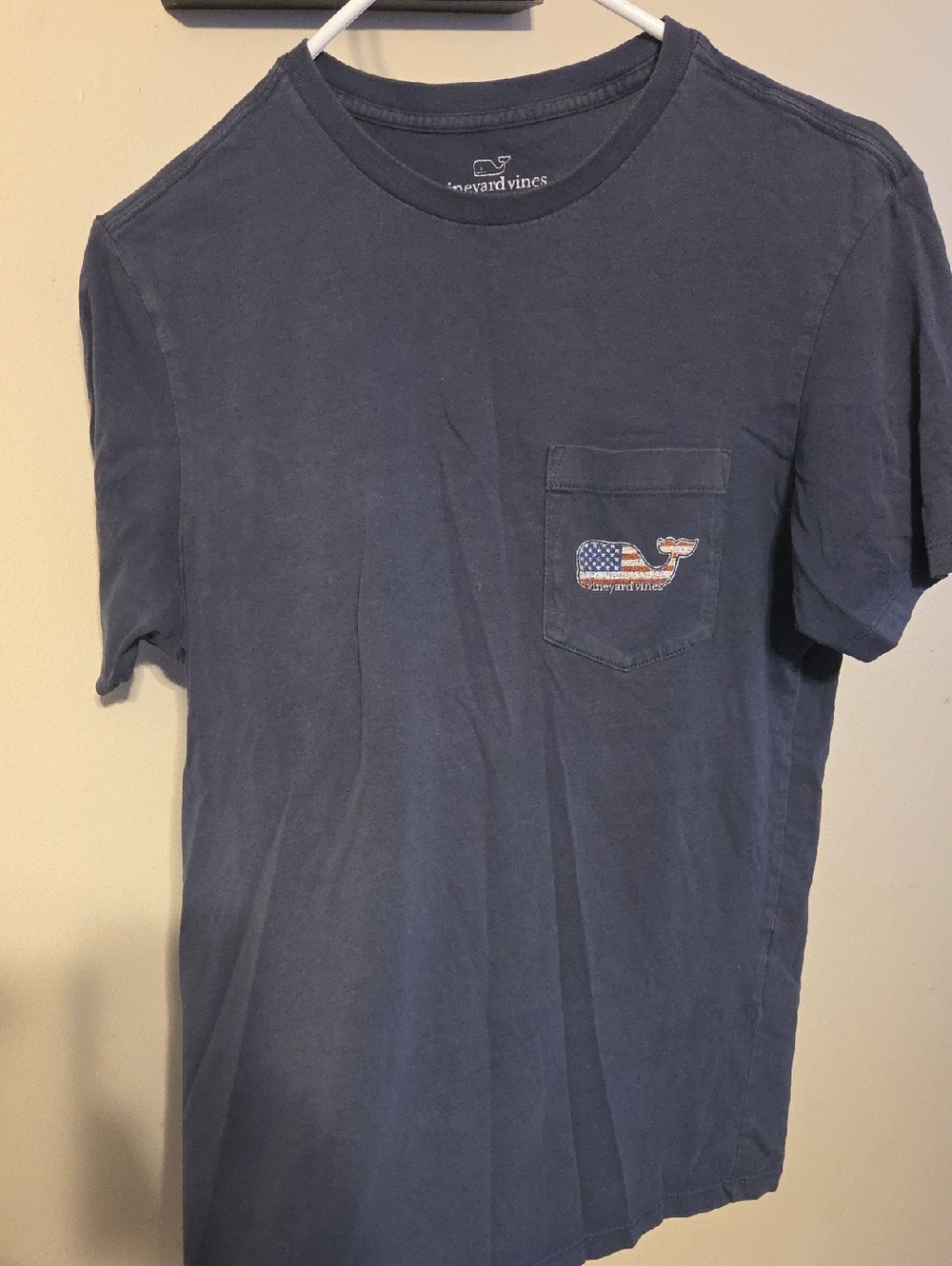 Vineyard Vines Navy Short Sleeve Pocket Tee with American Flag Whale